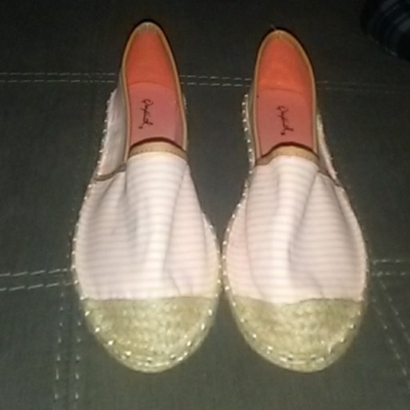 Qupid Striped White/Peach Flats Mermosa - Picture 1 of 4